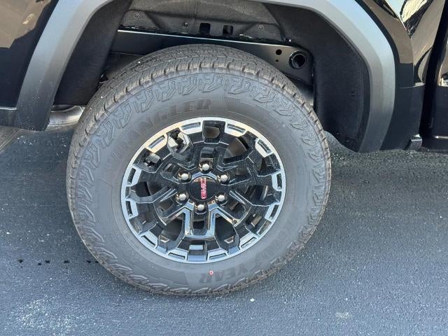 2026 GMC Canyon 4WD Crew Cab AT4