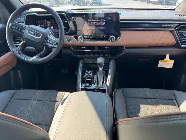 2026 GMC Canyon 4WD Crew Cab AT4