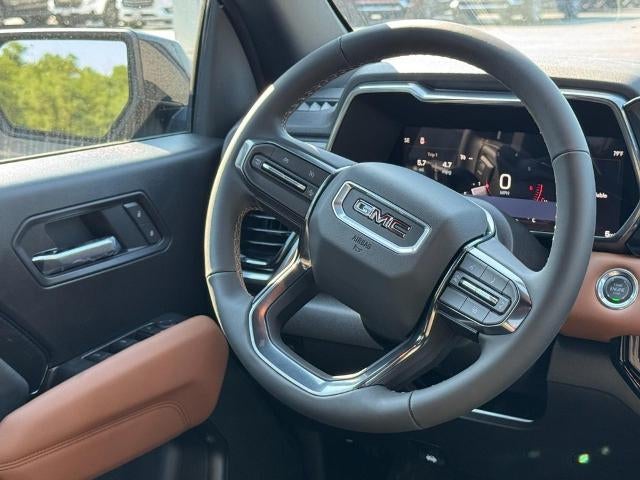 2026 GMC Canyon 4WD Crew Cab AT4