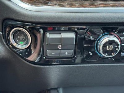 2026 GMC Sierra 1500 4WD Crew Cab Elevation w/3SB
