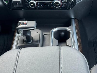 2026 GMC Sierra 1500 4WD Crew Cab Elevation w/3SB