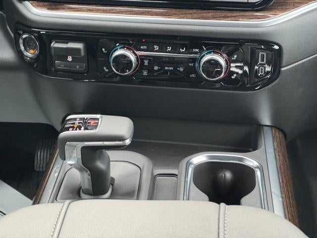 2026 GMC Sierra 1500 4WD Crew Cab Elevation w/3SB