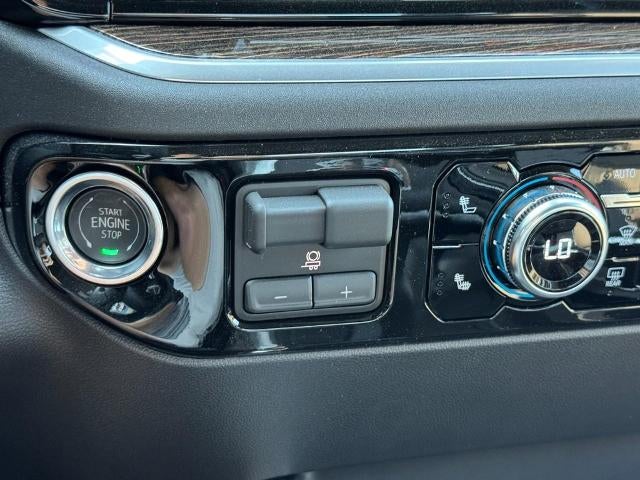 2026 GMC Sierra 1500 4WD Crew Cab Elevation w/3SB