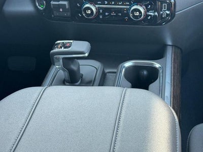2026 GMC Sierra 1500 4WD Crew Cab Elevation w/3SB