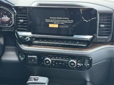 2026 GMC Sierra 1500 4WD Crew Cab Elevation w/3SB