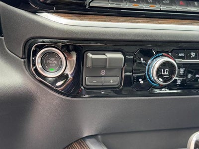 2026 GMC Sierra 1500 4WD Crew Cab Elevation w/3SB