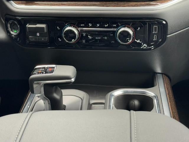 2026 GMC Sierra 1500 4WD Crew Cab Elevation w/3SB