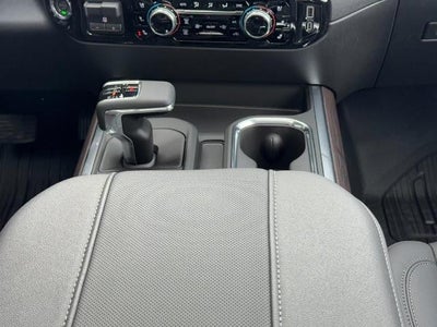 2026 GMC Sierra 1500 4WD Crew Cab SLT