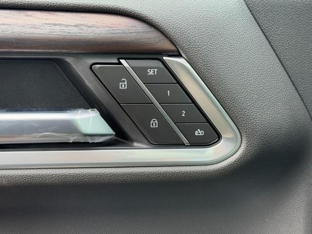 2026 GMC Sierra 1500 4WD Crew Cab SLT