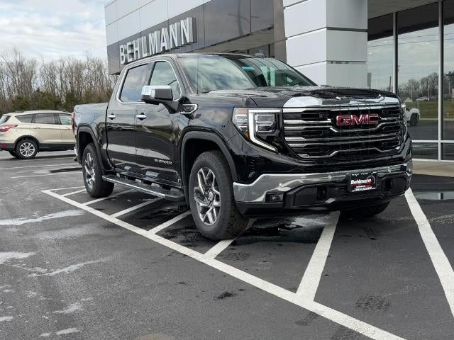 2026 GMC Sierra 1500 4WD Crew Cab SLT