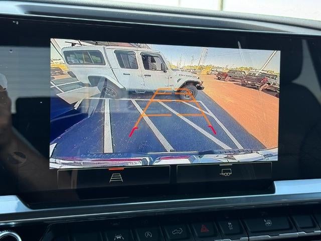2026 GMC Sierra 1500 4WD Crew Cab SLT