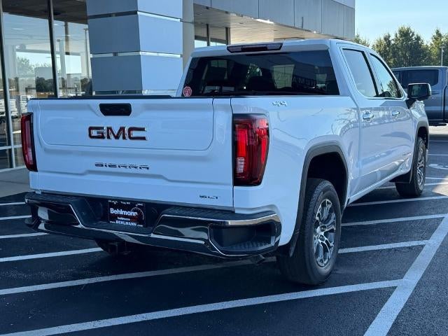 2026 GMC Sierra 1500 4WD Crew Cab SLT