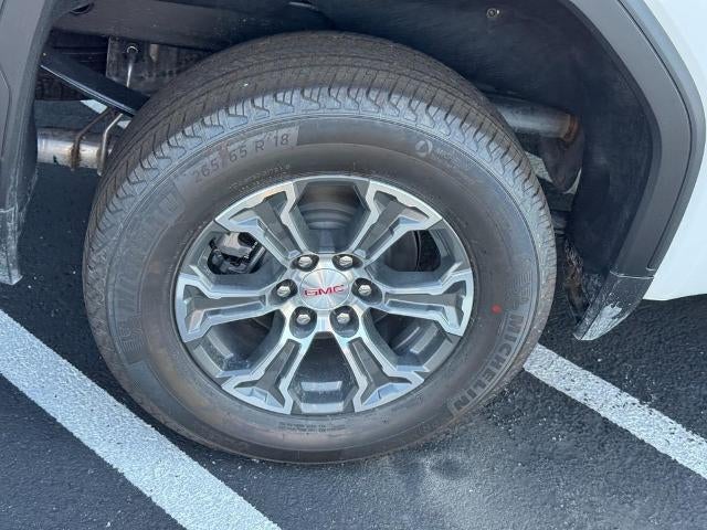 2026 GMC Sierra 1500 4WD Crew Cab SLT