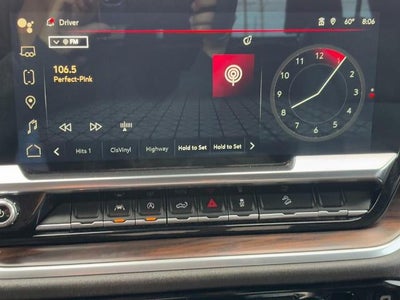 2022 GMC Sierra 1500 4WD Crew Cab SLT