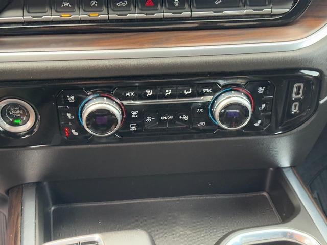 2022 GMC Sierra 1500 4WD Crew Cab SLT