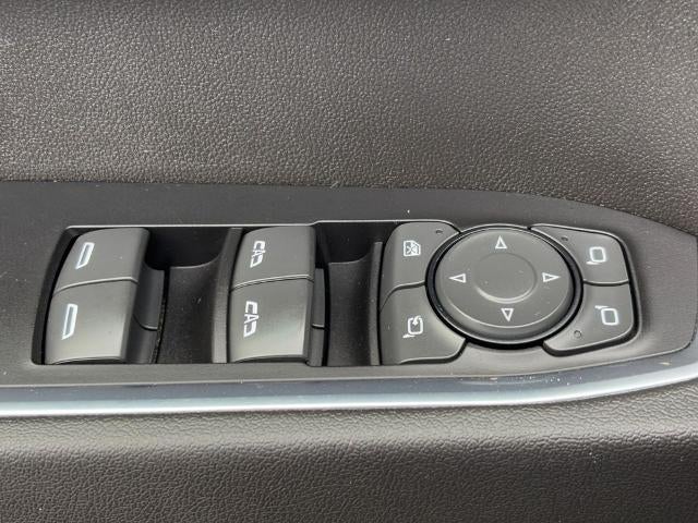 2022 GMC Sierra 1500 4WD Crew Cab SLT