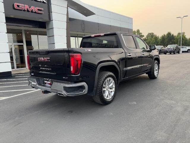 2022 GMC Sierra 1500 4WD Crew Cab SLT