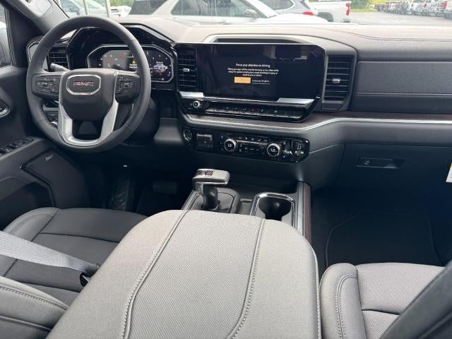 2026 GMC Sierra 1500 4WD Crew Cab SLT