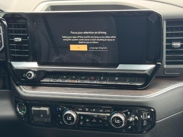 2026 GMC Sierra 1500 4WD Crew Cab SLT