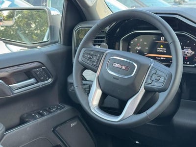 2026 GMC Sierra 1500 4WD Crew Cab SLT