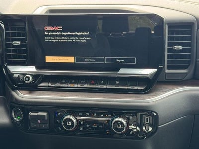 2026 GMC Sierra 1500 4WD Crew Cab SLT