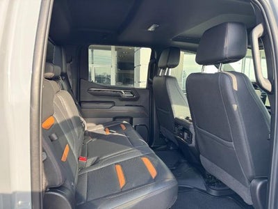 2024 GMC Sierra 1500 4WD Crew Cab AT4