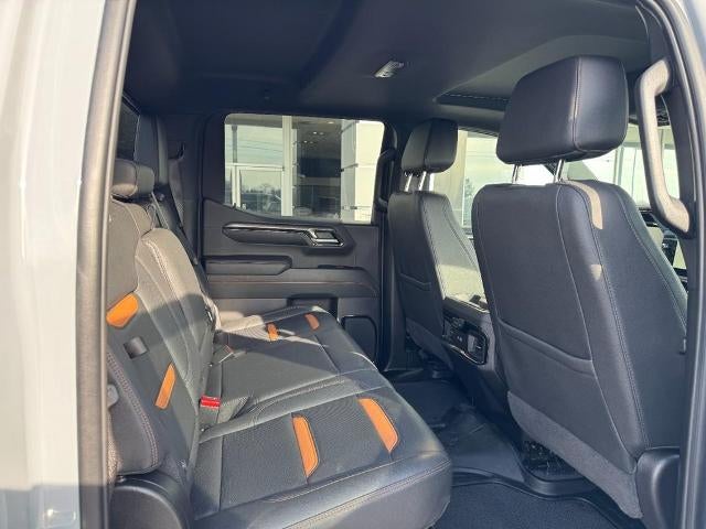 2024 GMC Sierra 1500 4WD Crew Cab AT4