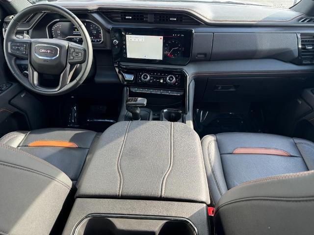 2024 GMC Sierra 1500 4WD Crew Cab AT4