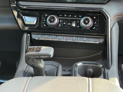 2024 GMC Sierra 1500 4WD Crew Cab AT4