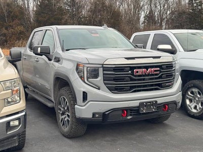 2024 GMC Sierra 1500 4WD Crew Cab AT4