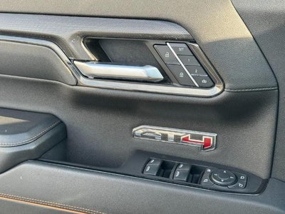 2024 GMC Sierra 1500 4WD Crew Cab AT4