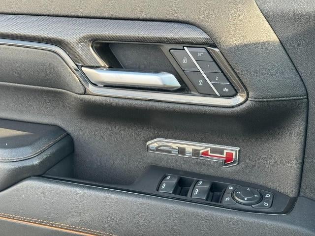 2024 GMC Sierra 1500 4WD Crew Cab AT4