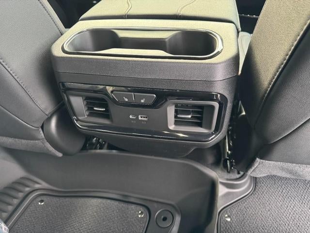 2026 GMC Sierra 1500 4WD Crew Cab AT4