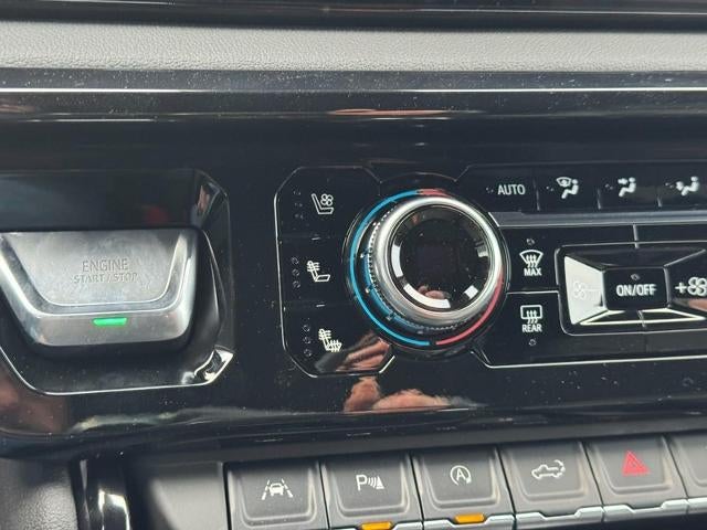 2026 GMC Sierra 1500 4WD Crew Cab AT4