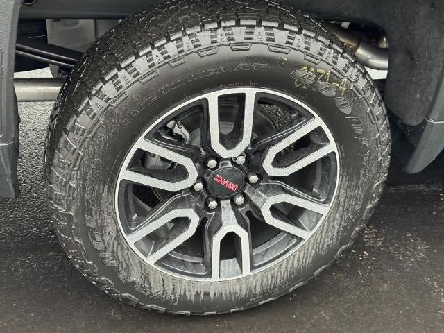 2026 GMC Sierra 1500 4WD Crew Cab AT4