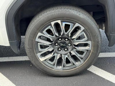 2023 GMC Sierra 1500 4WD Crew Cab Denali Ultimate