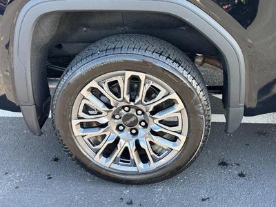 2026 GMC Sierra 1500 4WD Crew Cab Denali Ultimate