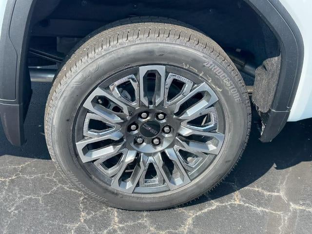 2026 GMC Sierra 1500 4WD Crew Cab Denali Ultimate