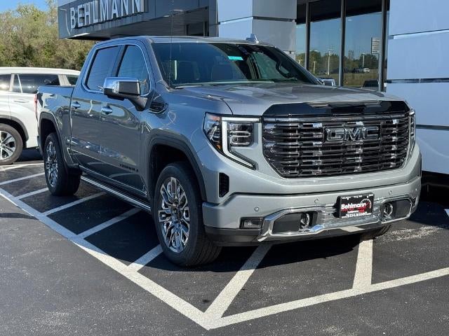 2026 GMC Sierra 1500 4WD Crew Cab Denali Ultimate