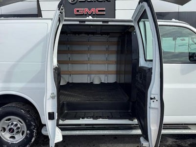 2024 GMC Savana Cargo 2500 RWD 2500 135"