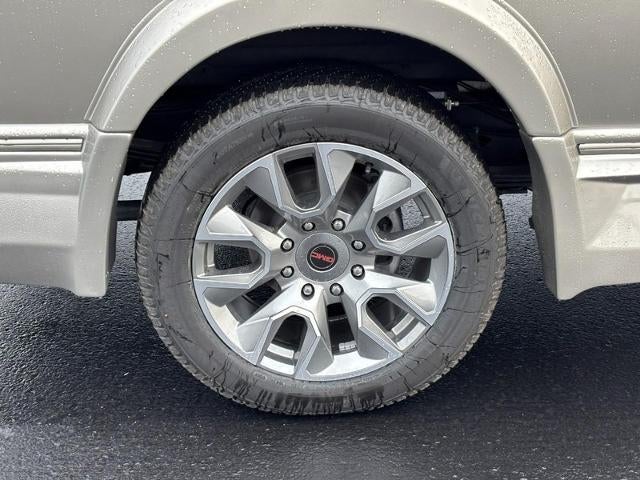 2025 GMC Savana Cargo 2500 RWD 2500 155"