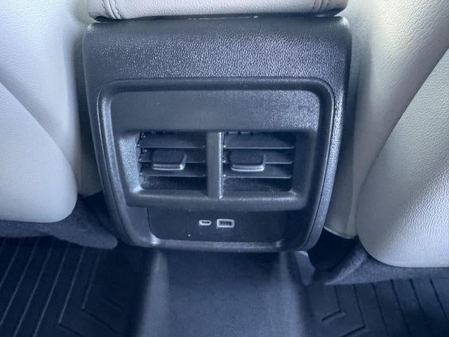 2023 Cadillac XT4 AWD 4dr Premium Luxury