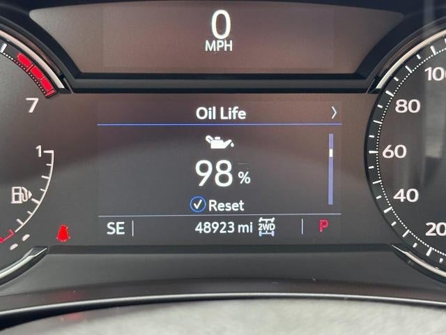 2023 Cadillac XT4 AWD 4dr Premium Luxury