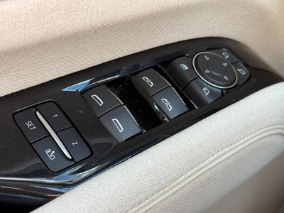 2022 Cadillac Escalade 4WD 4dr Premium Luxury Platinum