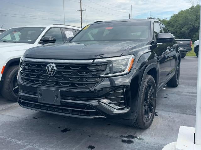 2025 Volkswagen Atlas Cross Sport 2.0T SEL R-Line Black 4MOTION