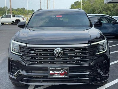 2025 Volkswagen Atlas Cross Sport 2.0T SEL R-Line Black 4MOTION