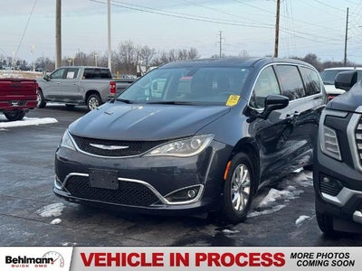 2019 Chrysler Pacifica Touring Plus FWD