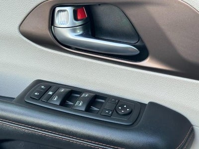 2019 Chrysler Pacifica Touring Plus FWD