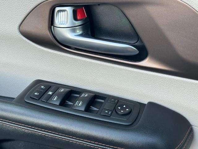 2019 Chrysler Pacifica Touring Plus FWD