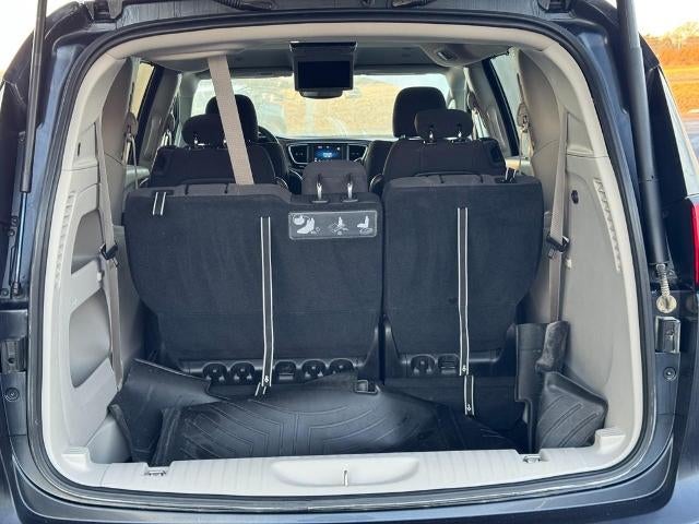 2019 Chrysler Pacifica Touring Plus FWD